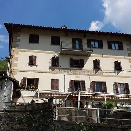 Hotel Delzanno Varallo Exterior foto